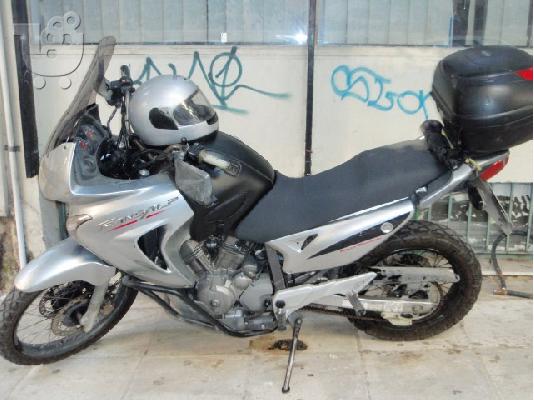 PoulaTo: HONDA XL 650 V Transalp '06